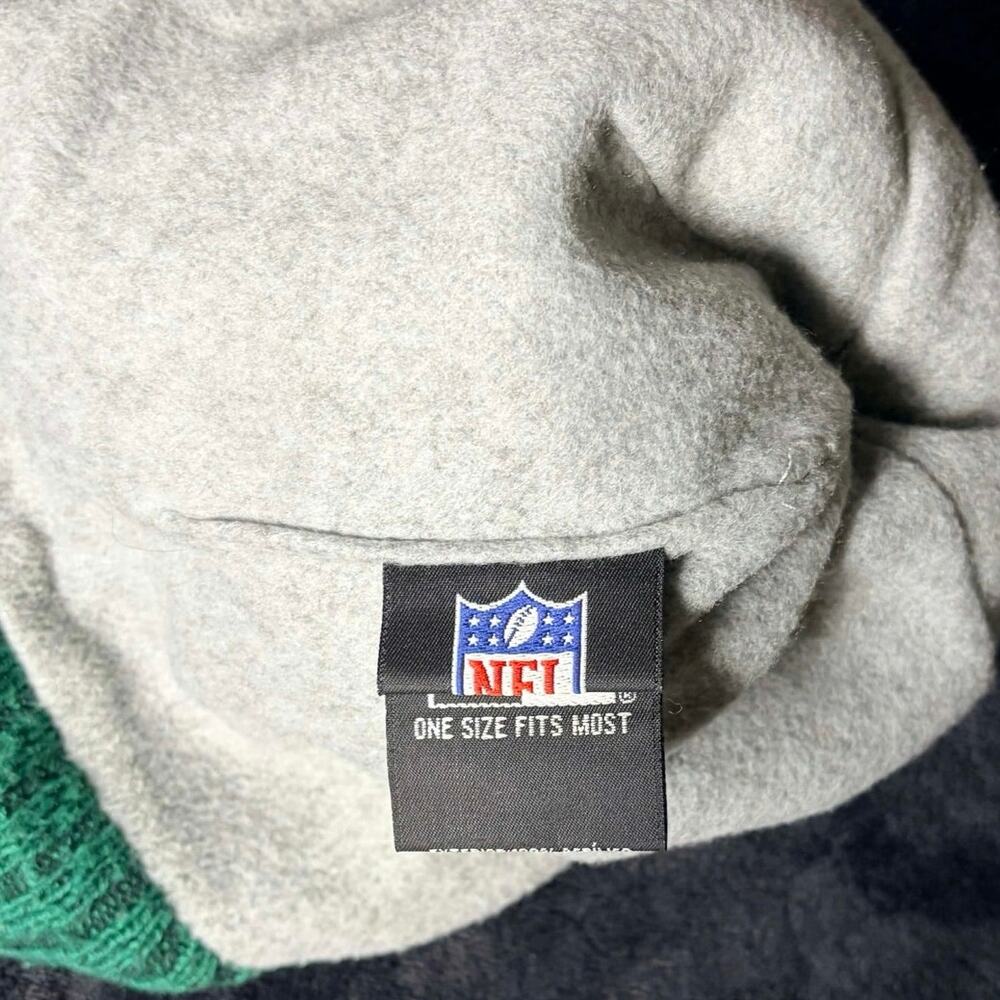 Green New York Jets Men's Beanie - Picture 5 of 7
